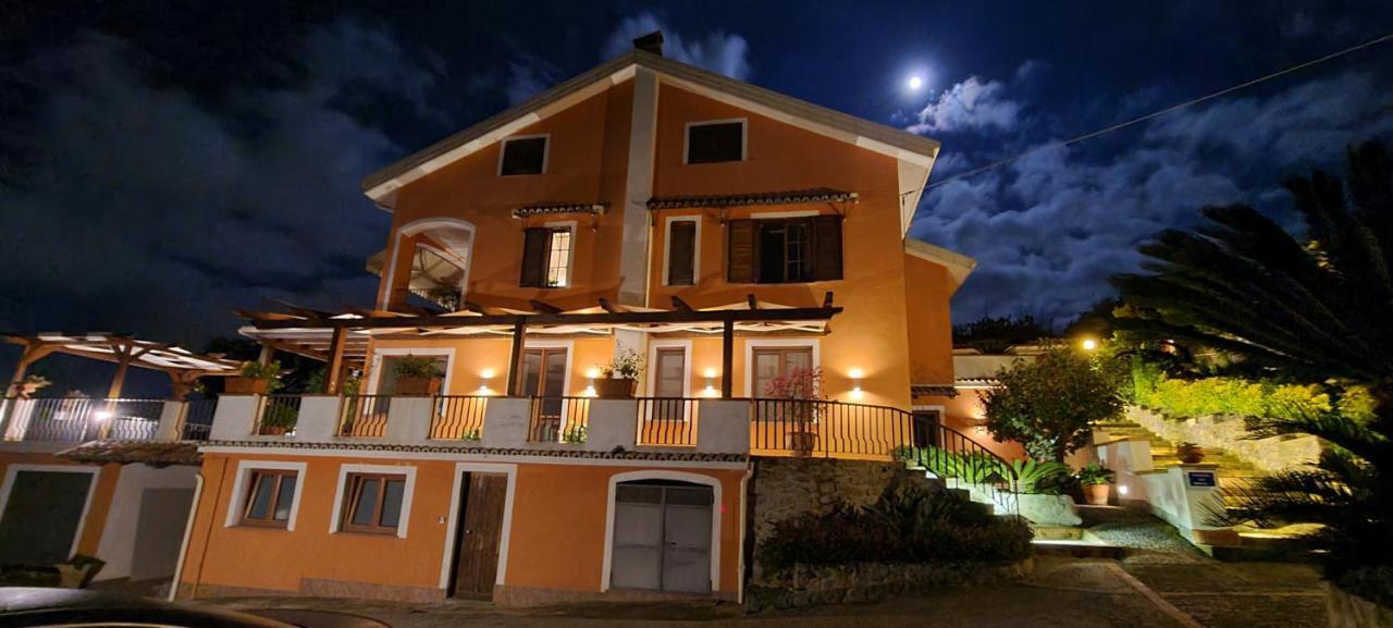 Villa Zufro Вибо-Валентия Экстерьер фото